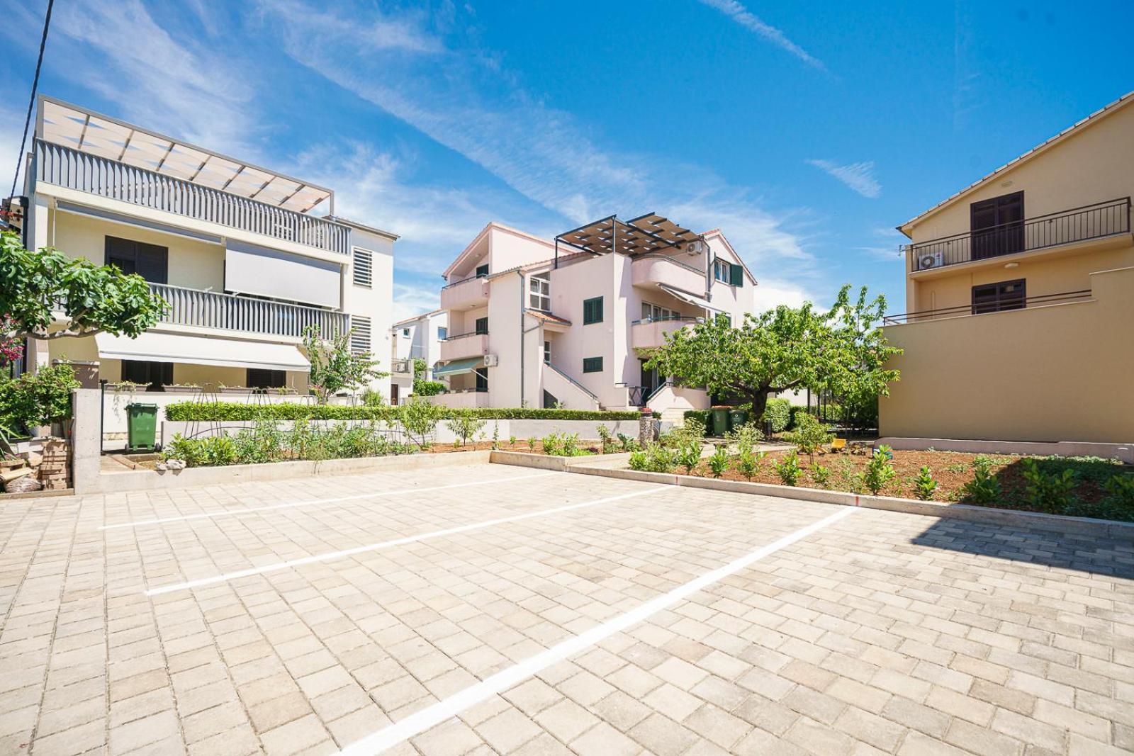 Family Petrov Apartments 보디체 외부 사진