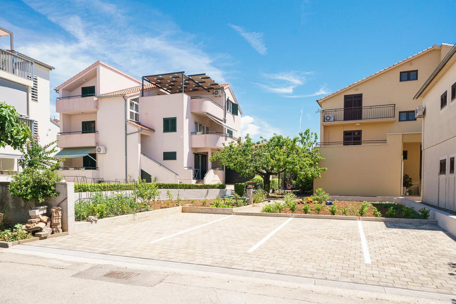 Family Petrov Apartments 보디체 외부 사진